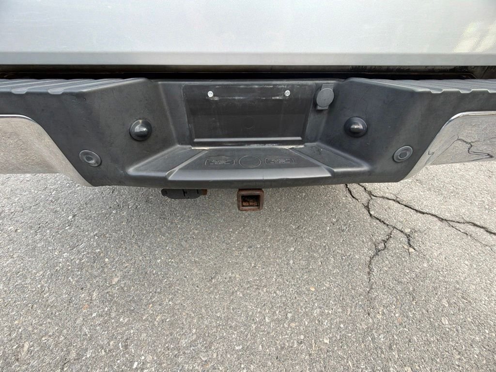 Used 2011 Silver Ford XLT image 10