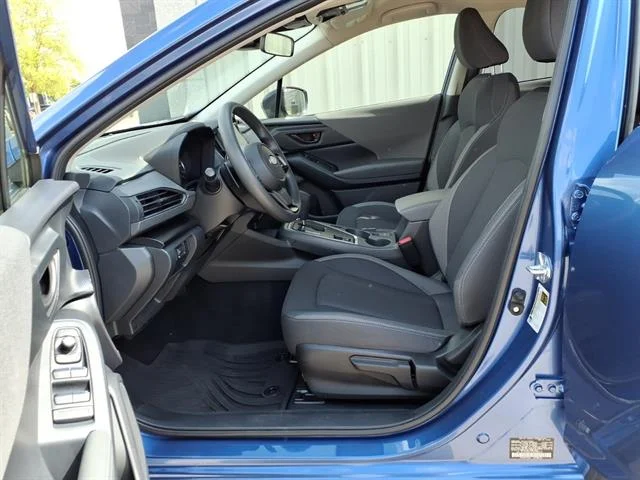 2025 Subaru Crosstrek Premium - Photo 12