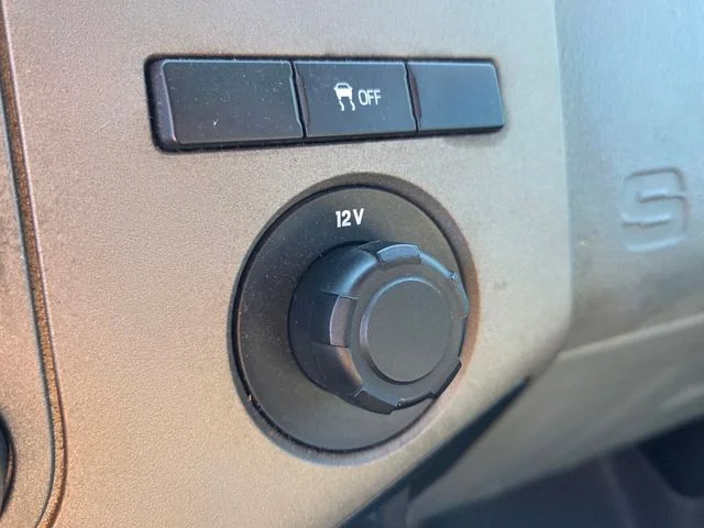 Used 2012 White Ford XLT image 23