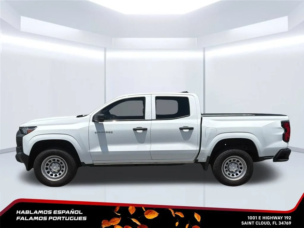 Used 2026 Summit White Chevrolet WT image 3