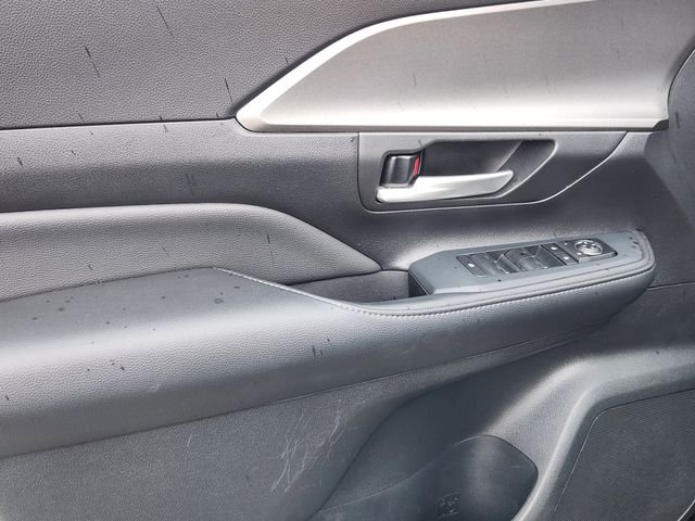 Used 2025 Black Toyota XLE image 10