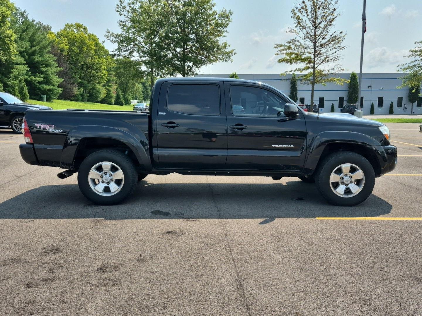Used 2011 Black Toyota TRUCK image 4