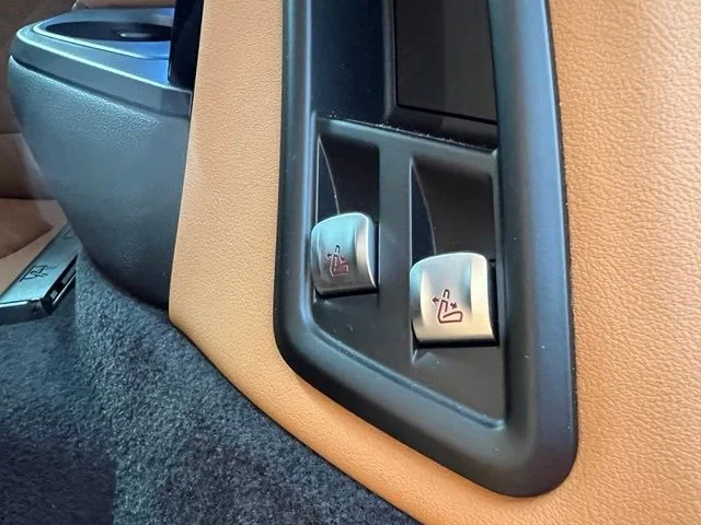 Certified Used 2026 Green BMW xDrive40i image 39