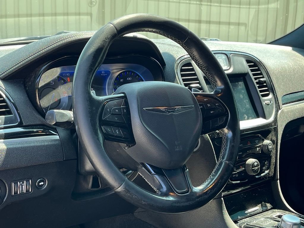 Used 2019 White Chrysler S image 19