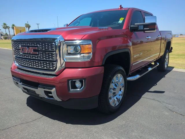 Used 2019 Red GMC Denali image 3