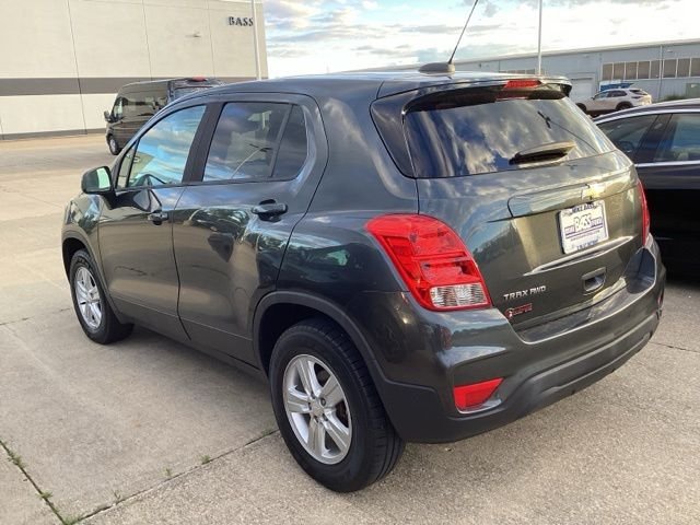 Used 2020 Gray Chevrolet LS image 12