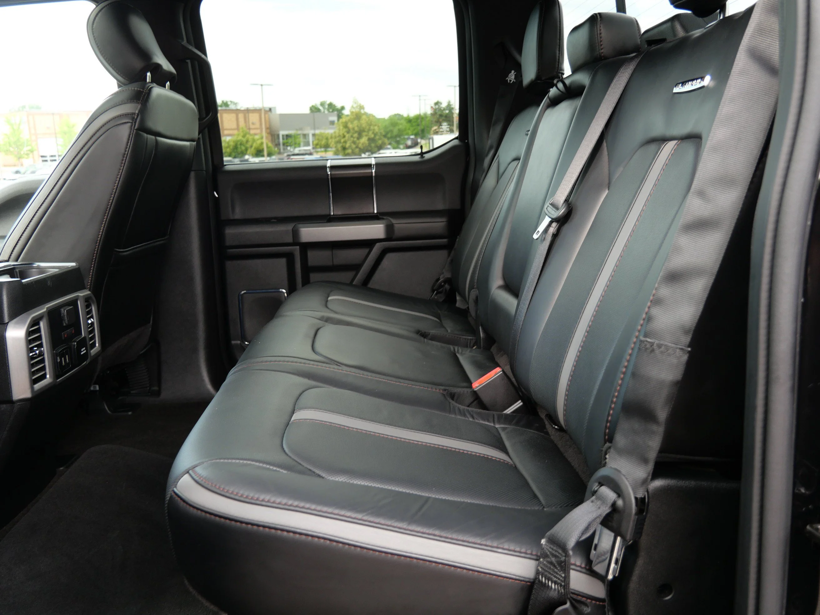Certified Used 2018 Black Velvet Ford Platinum image 13