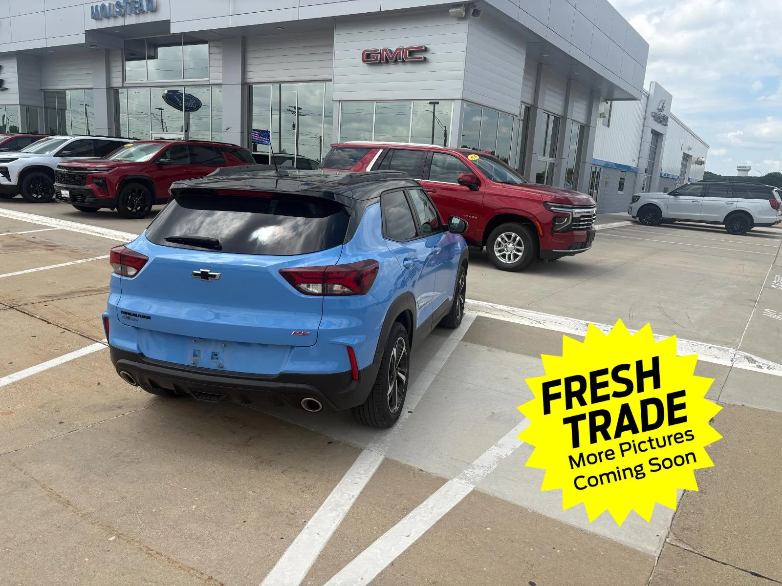 Used 2023 Fountain Blue Chevrolet RS image 6