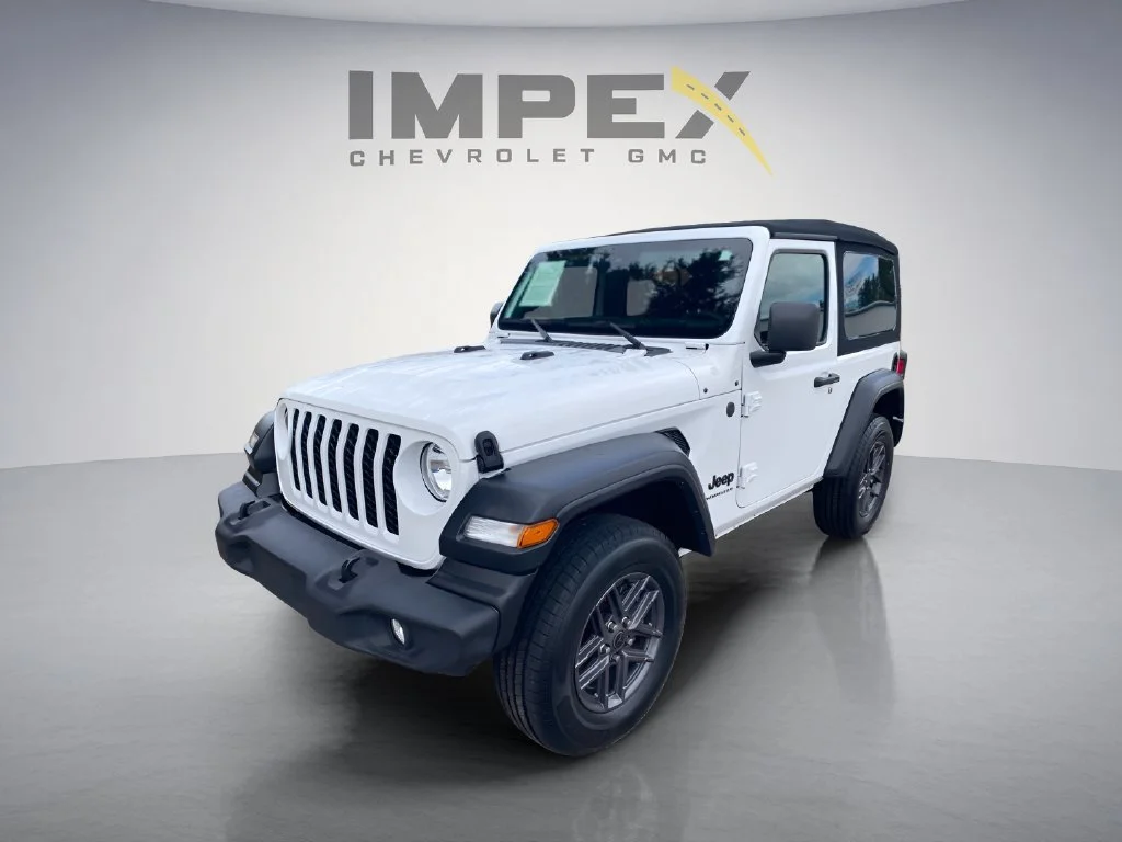 Used 2024 White Jeep Sport S image 1