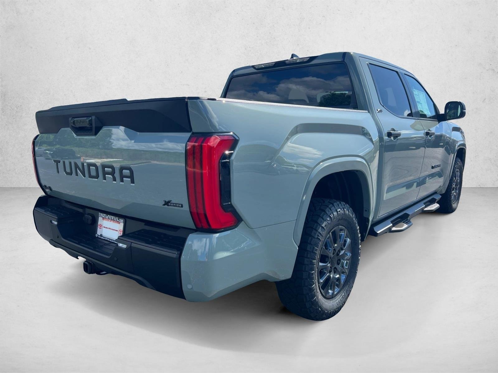 Certified Used 2025 Lunar Rock Toyota SR5 image 3
