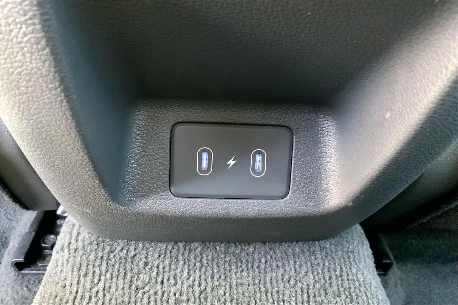 Used 2025 Serenity White Hyundai SEL image 34