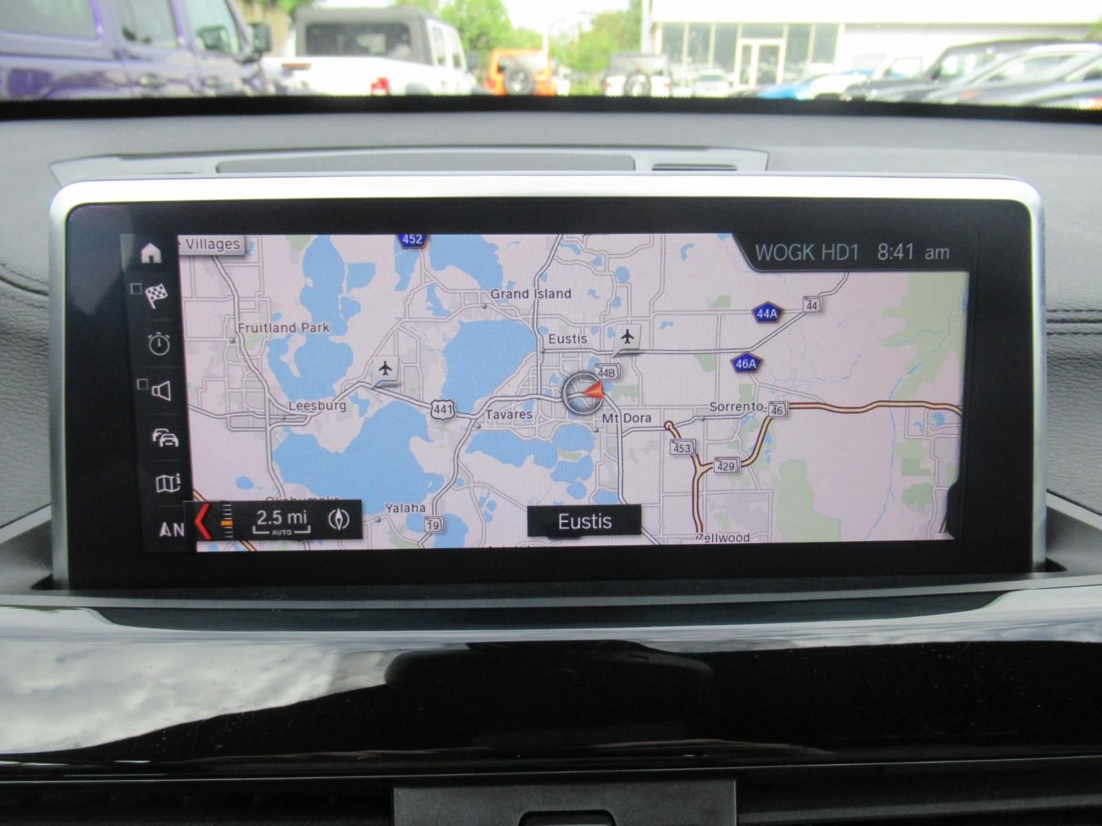 Used 2022 Gray BMW sDrive28i image 29