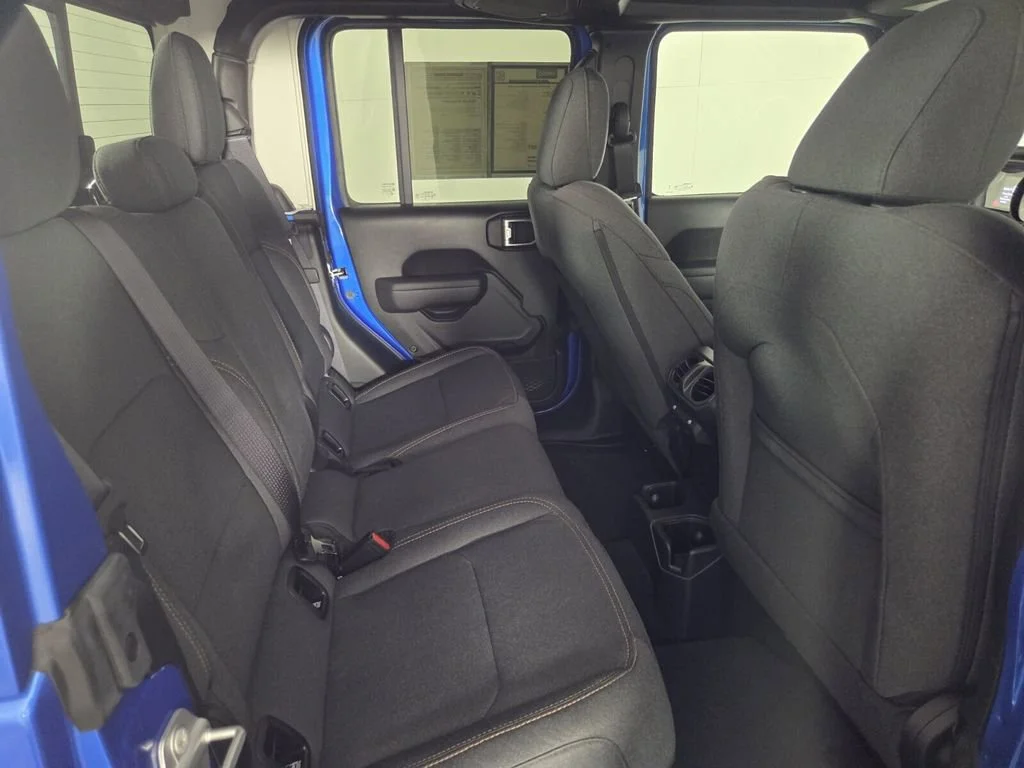 Used 2025 Hydro Blue Pearlcoat Jeep Nighthawk image 28