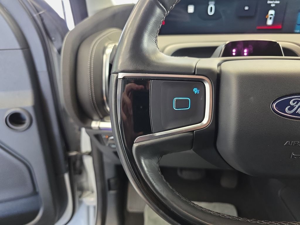 Used 2025 Silver Ford Platinum image 15