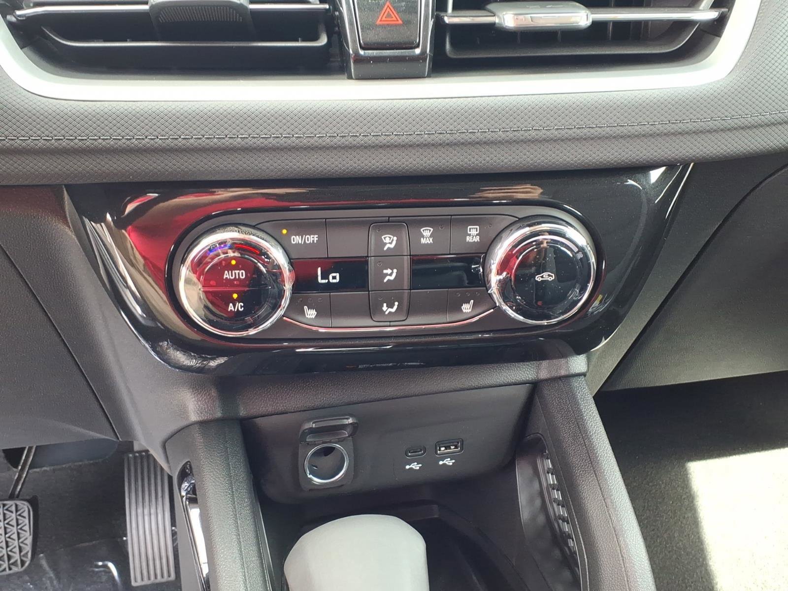 2026 Chevrolet Trailblazer LT - Photo 9