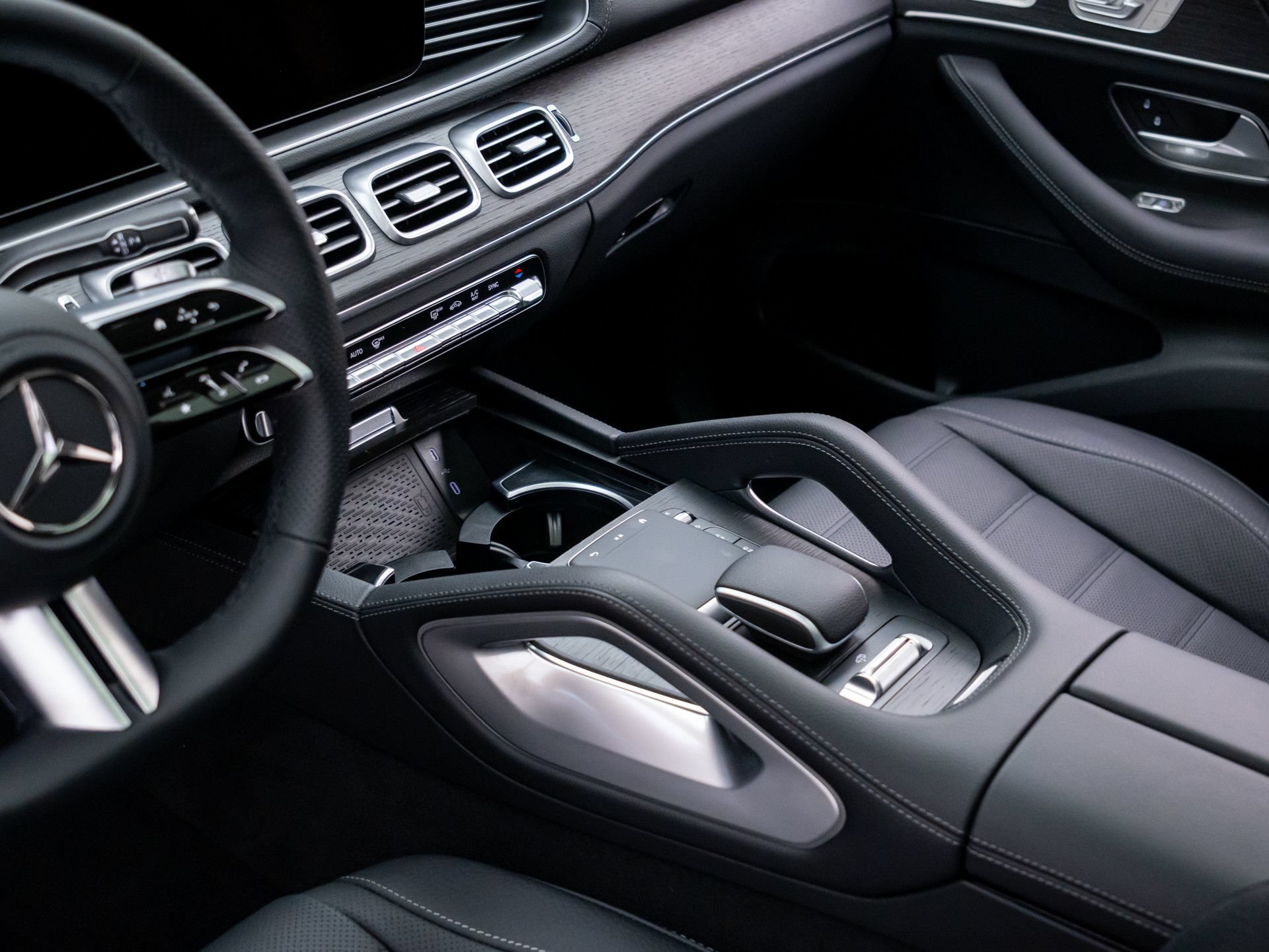 New 2026 MANUFAKTUR Alpine Grey Mercedes-Benz GLS 450 image 54