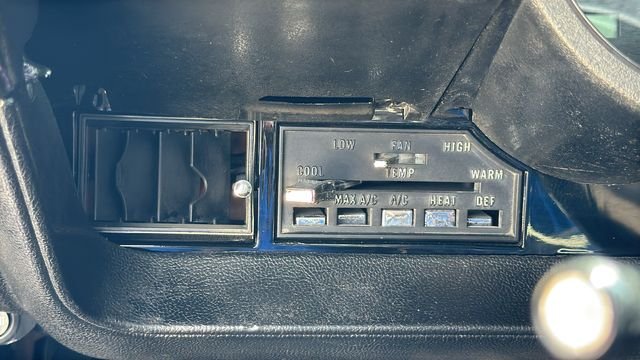 Used 1973  Dodge  image 29