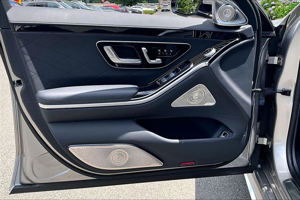 Certified Used 2022 Silver Mercedes-Benz S 580 image 18
