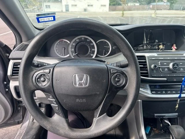 Used 2015 Modern Steel Metallic Honda LX image 4