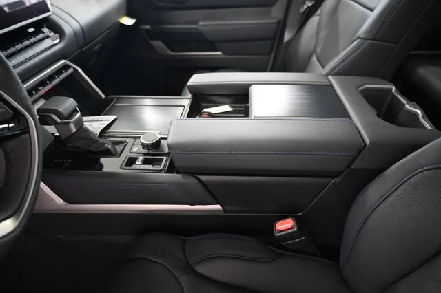 New 2026 Black Toyota Platinum image 26