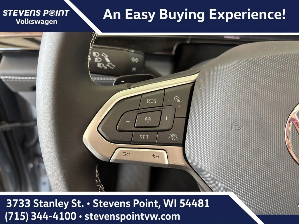 New 2026 Silver Mist Metallic Volkswagen 2.0T SE w/Technology image 9