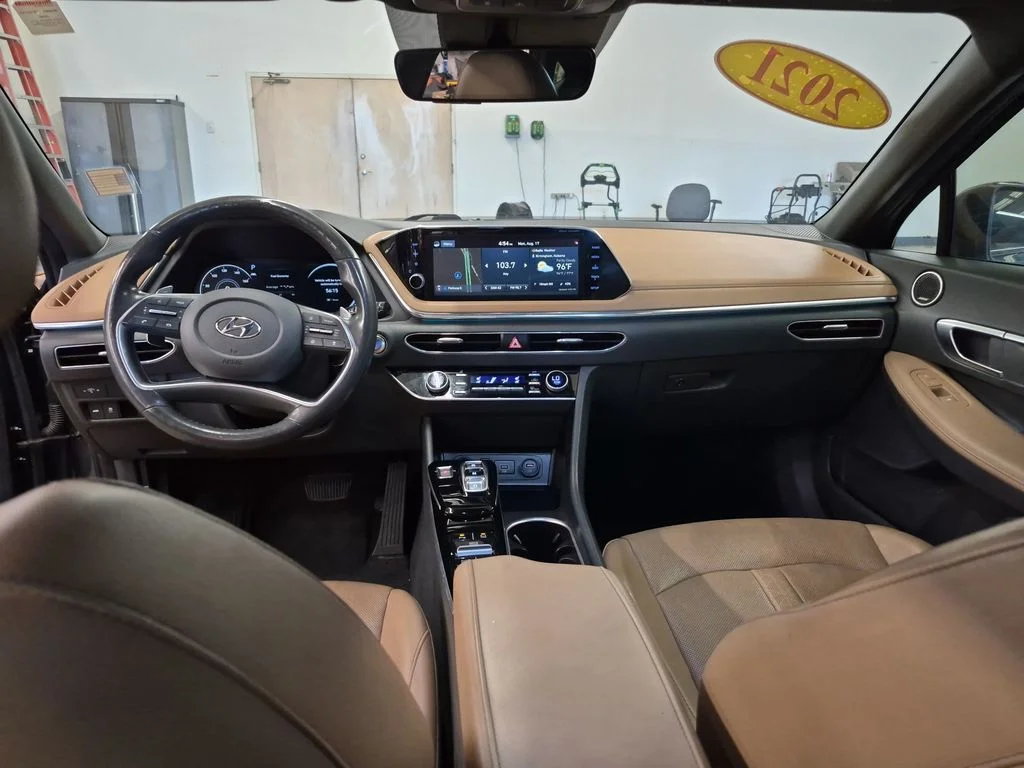 Used 2021 Portofino Gray Hyundai Limited image 19