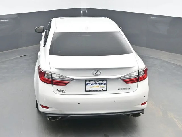 Used 2017 White Lexus 350 image 34