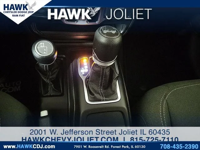 Used 2024 Red Jeep Sahara image 18