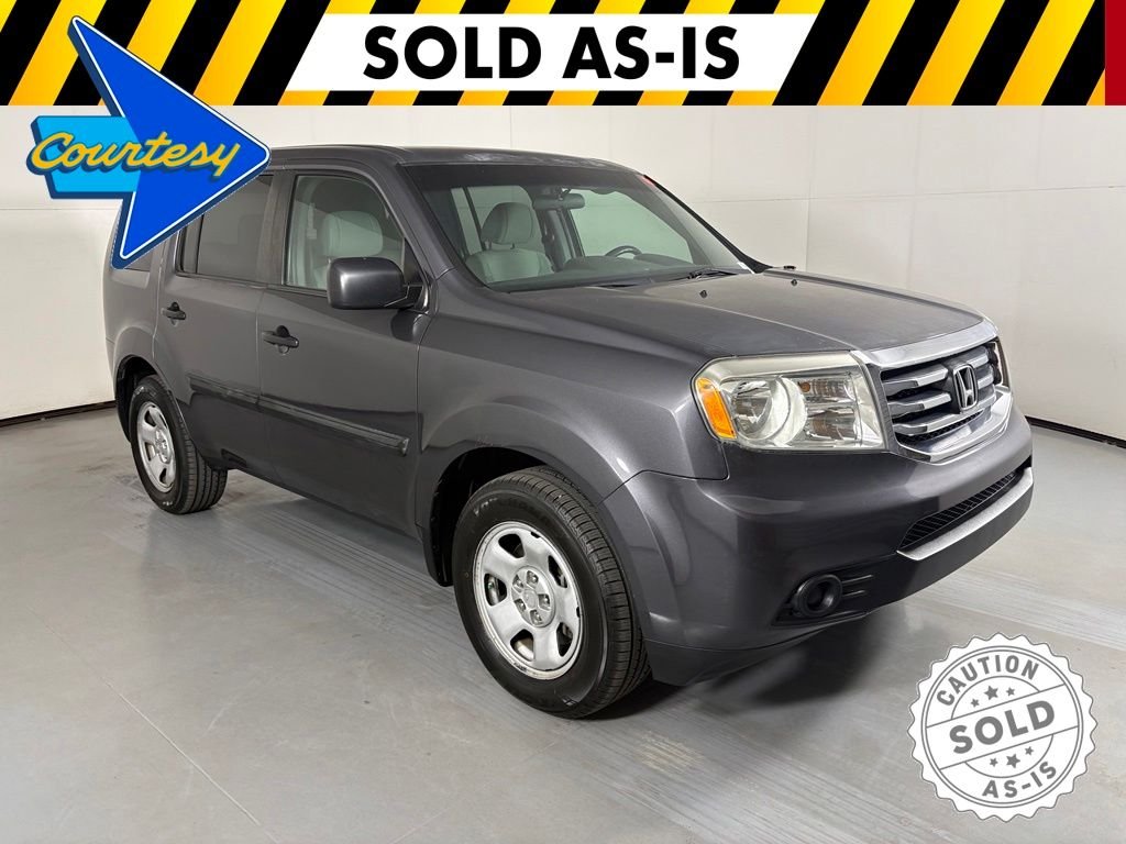 Used 2014 Silver Honda LX image 1