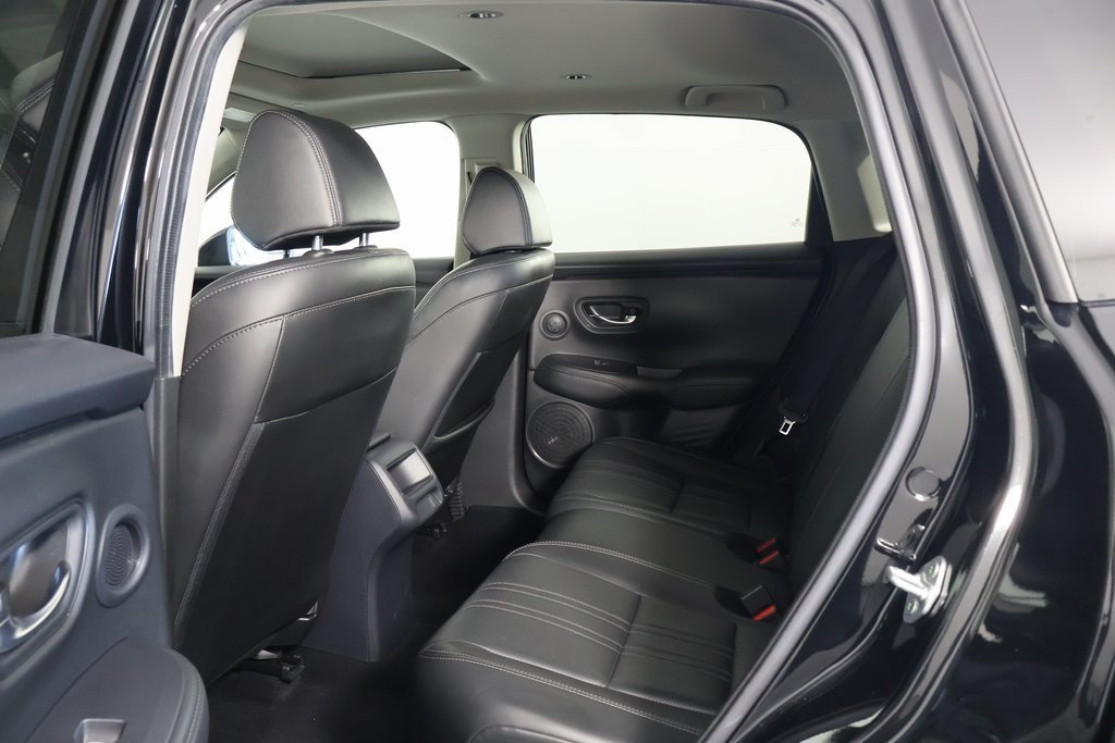 2025 Honda HR-V EX-L - Photo 11