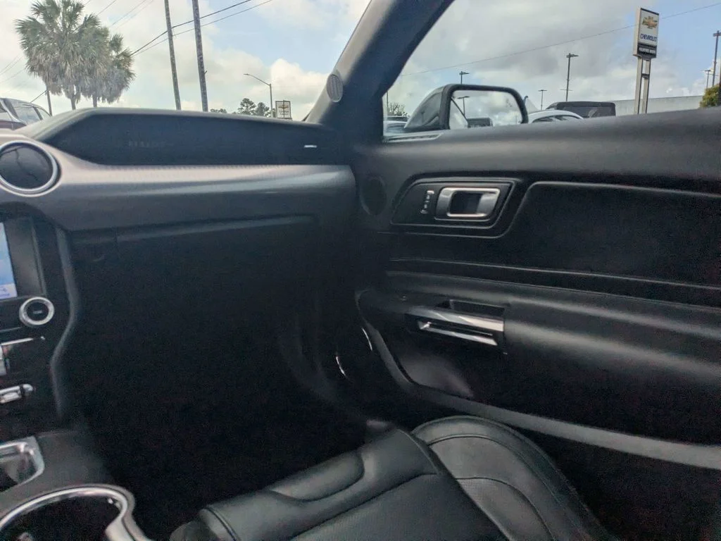 Certified Used 2019 Green Ford Bullitt image 16