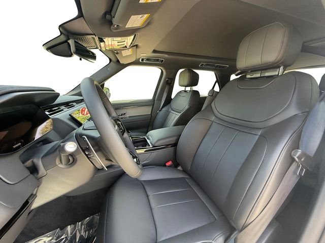 New 2026 Fuji White Land Rover Dynamic SE image 10