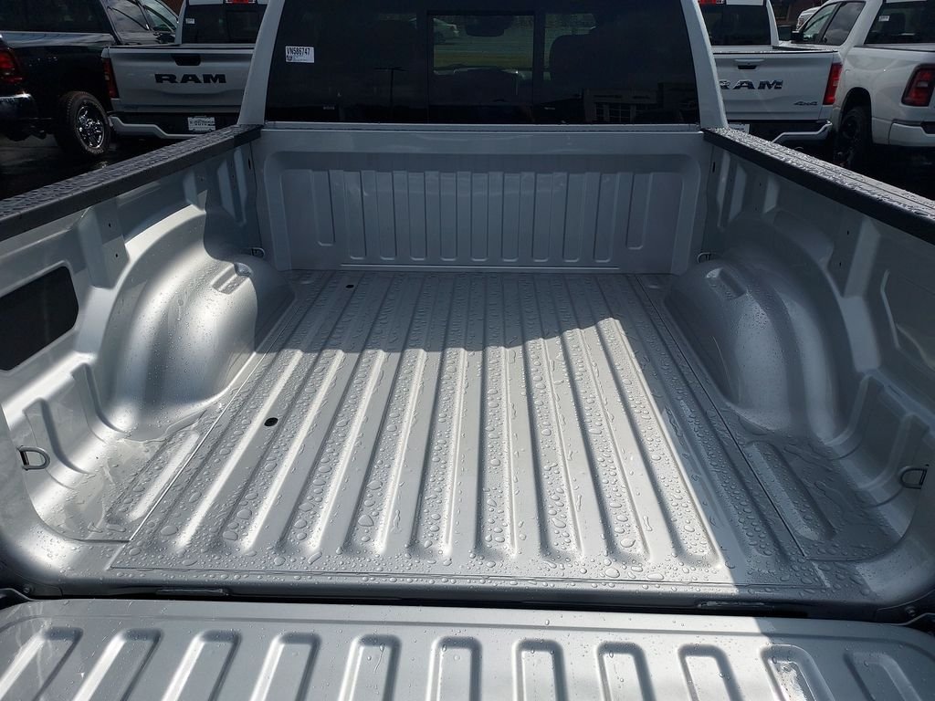 New 2027 Silver Ram Laramie image 9