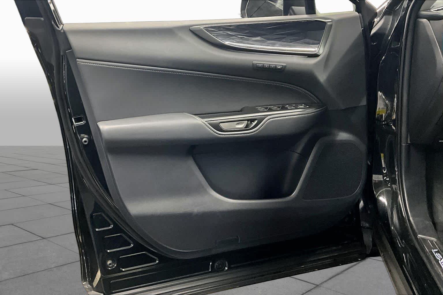 2026 Lexus NX Hybrid 350h - Photo 22