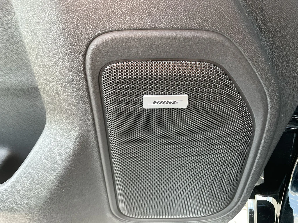 Used 2021 Black Chevrolet High Country image 25