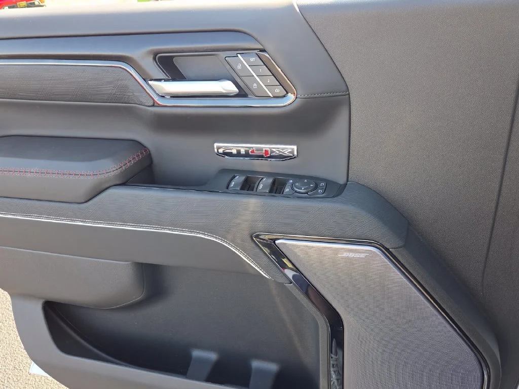 Used 2026 Summit White GMC AT4X image 36