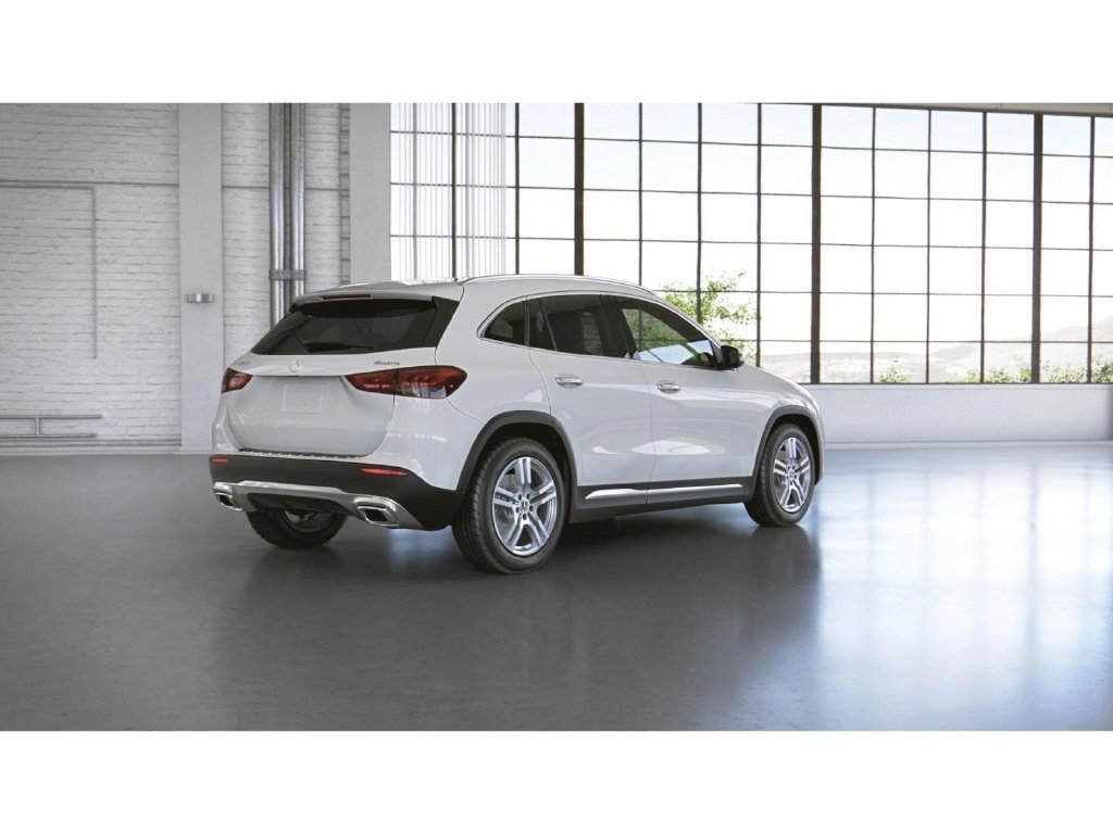 Certified Used 2023 Polar White Mercedes-Benz GLA 250 4MATIC® image 22