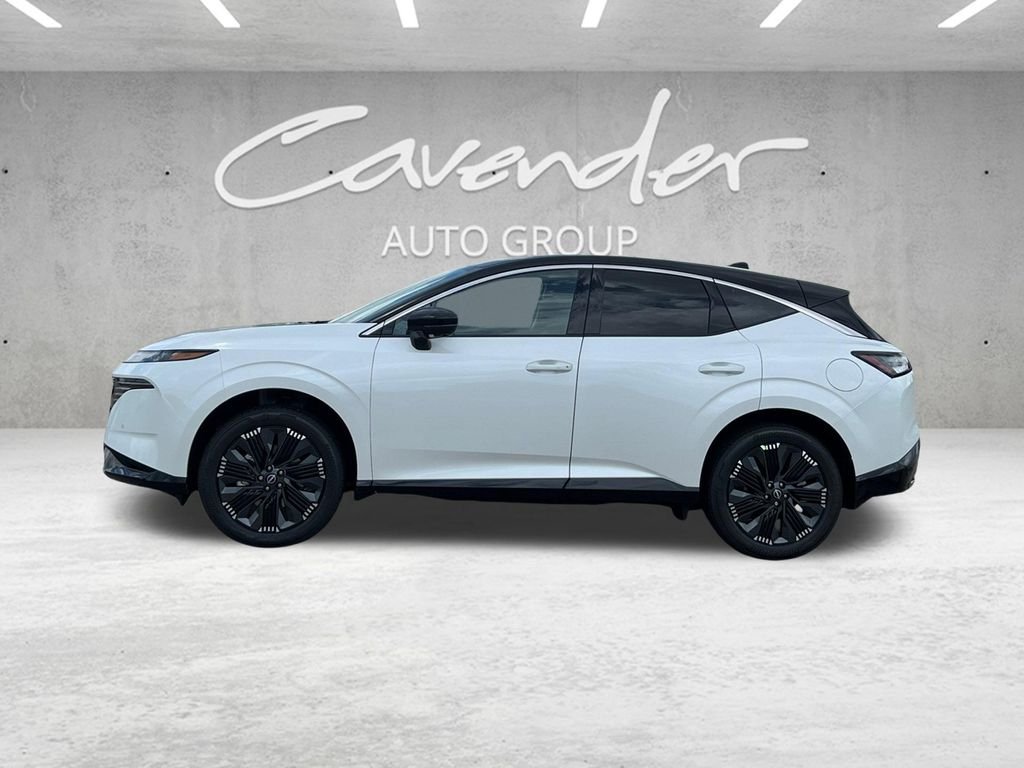 New 2026 Everest White Pearl TriCoat / Super Black Two-tone Nissan Platinum image 14