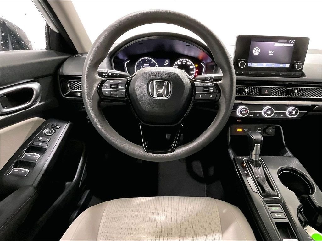 Used 2024 White Honda LX image 17