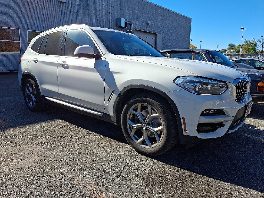 Used 2020 White BMW xDrive30i image 1