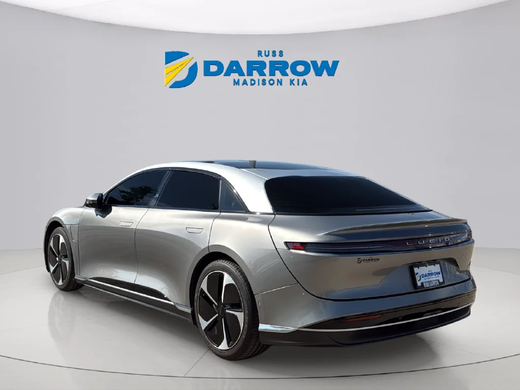 Used 2023 Silver Lucid Touring image 3