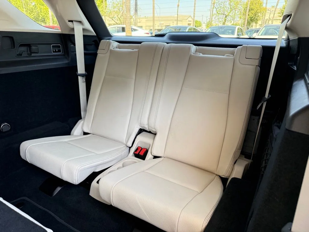 Certified Used 2024 Gray Mercedes-Benz GLE 450 image 15