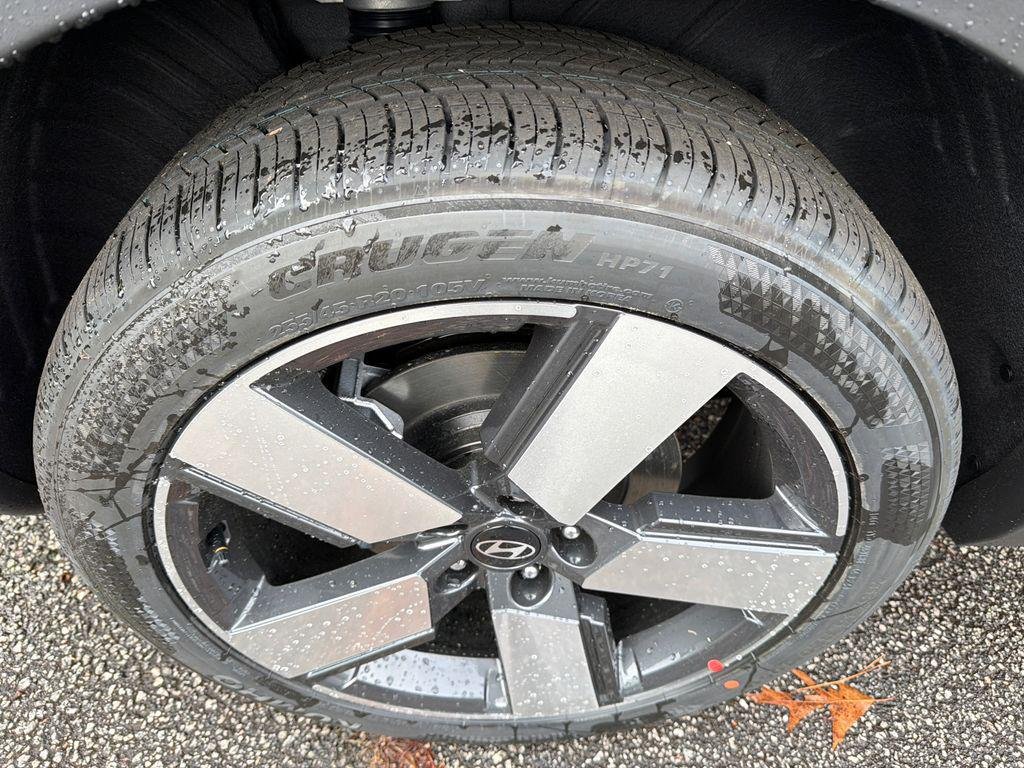 New 2026 Gray Hyundai Limited FWD image 17
