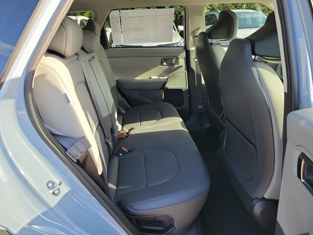 New 2027 Pale Gray Kia EX image 12