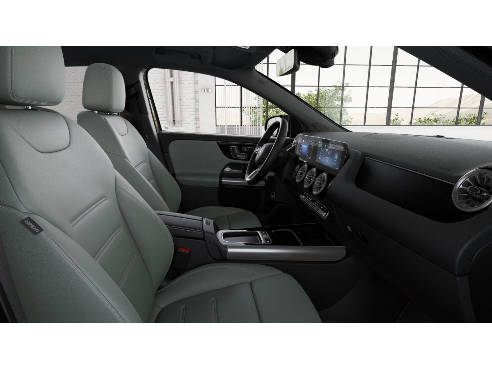New 2026 Night Black Mercedes-Benz GLA 250 image 4