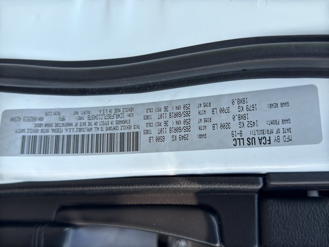 Used 2020 Bright White Clearcoat Jeep Limited image 28