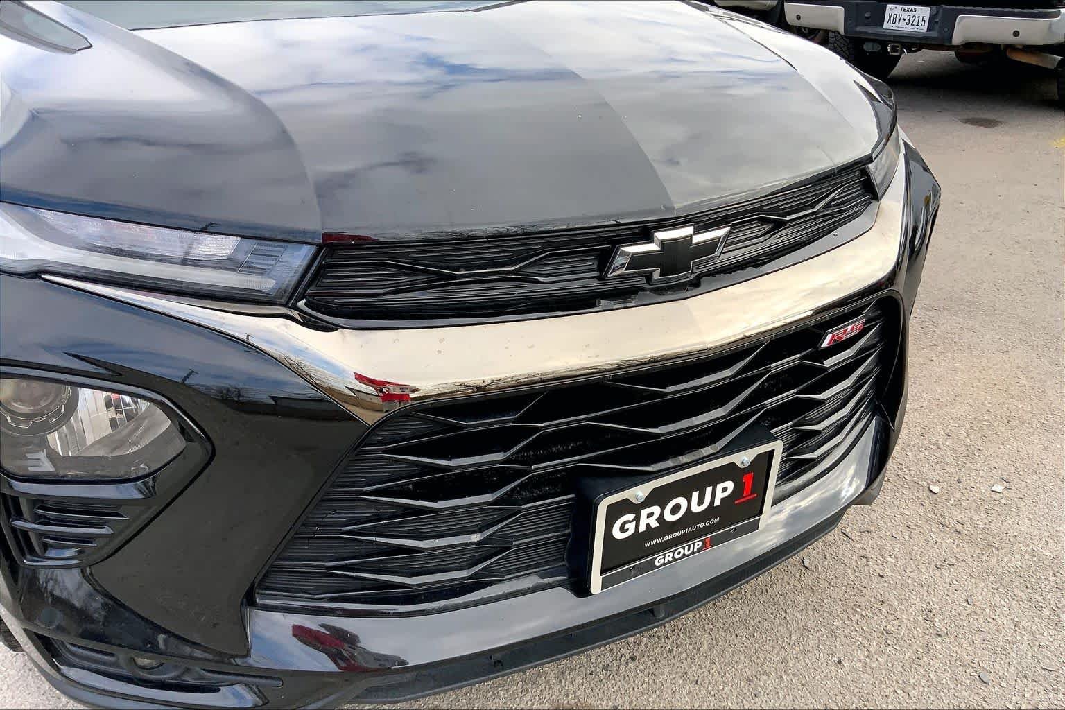 Used 2021 Mosaic Black Metallic Chevrolet RS image 29