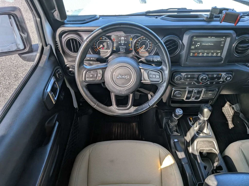 Used 2020 White Jeep Unlimited Sport image 14