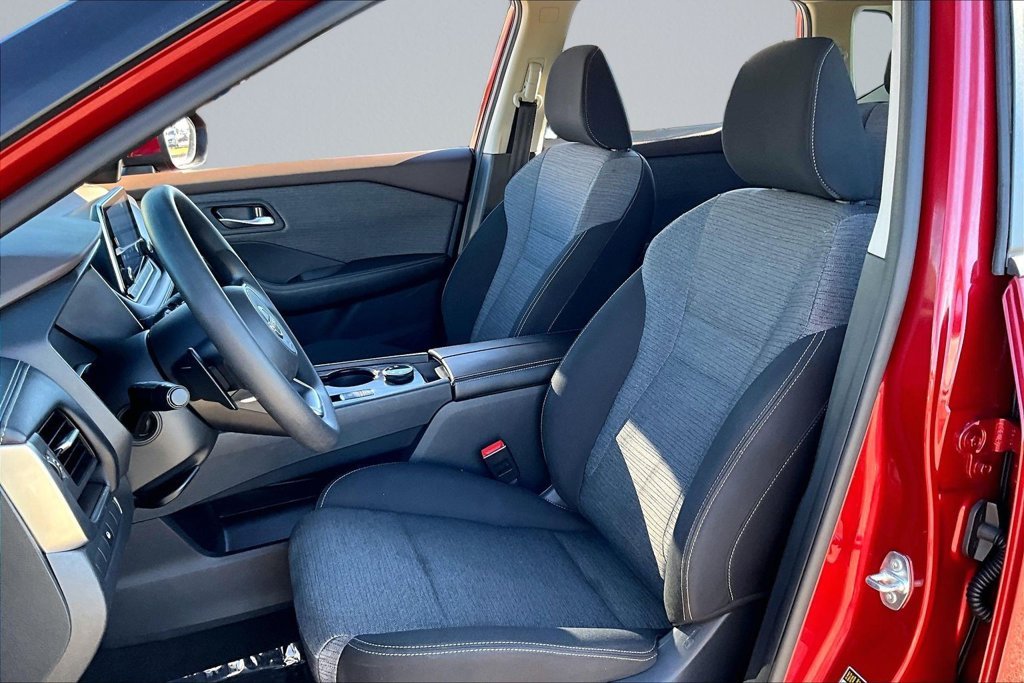 Used 2023 Red Nissan SV image 22