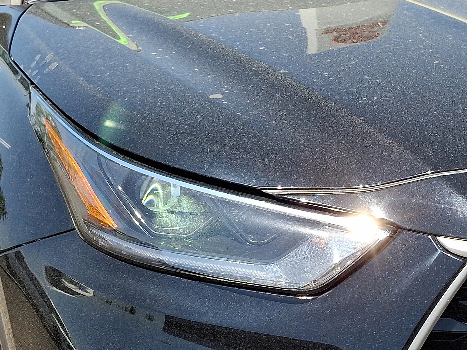 Used 2021 Midnight Black Metallic - 218 Toyota XLE image 10